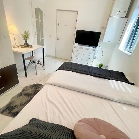 Cozy Central Studio Near Park 부쿠레슈티 외부 사진