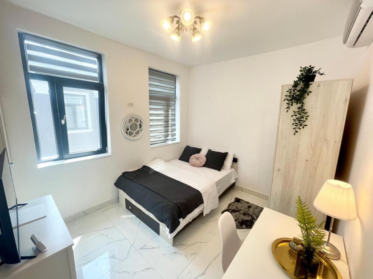 Cozy Central Studio Near Park 부쿠레슈티 외부 사진