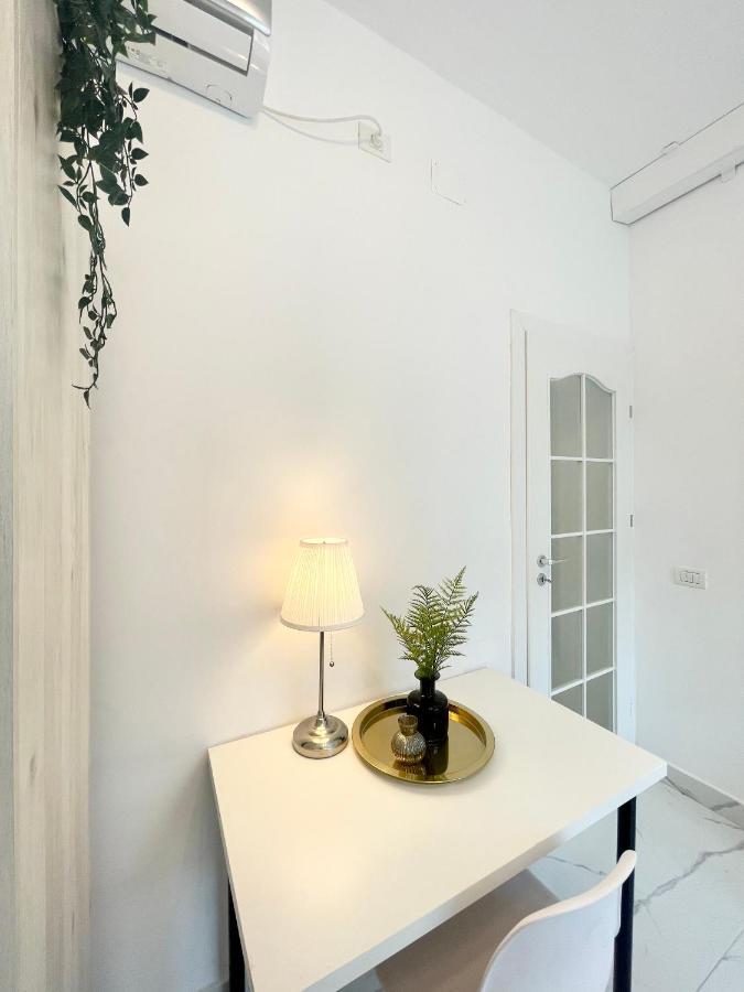 Cozy Central Studio Near Park 부쿠레슈티 외부 사진