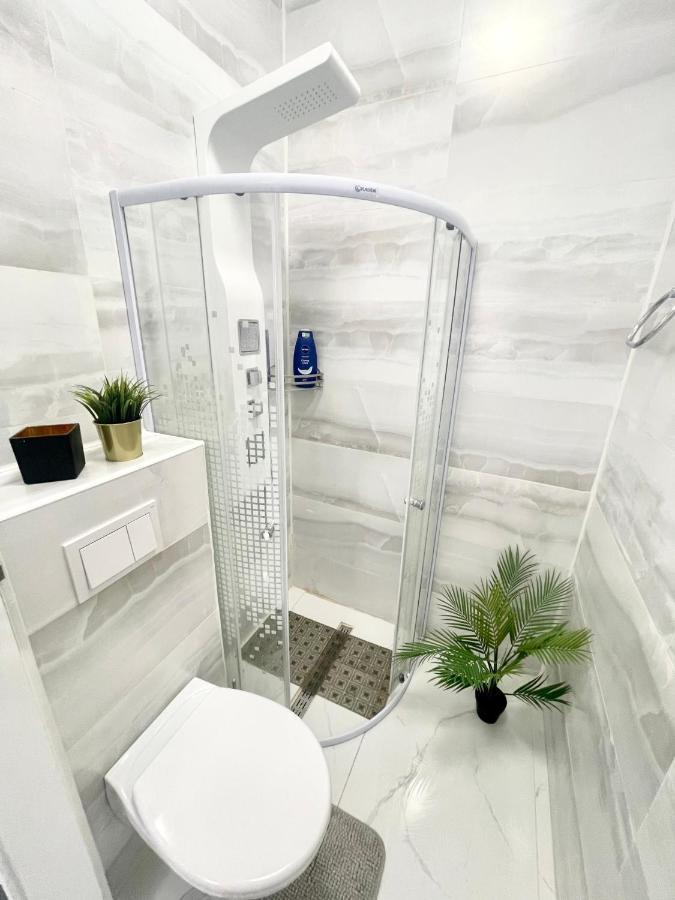 Cozy Central Studio Near Park 부쿠레슈티 외부 사진